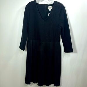 Ganni Anthropologie Black Pleated Knee Length Dress size large.NWT.